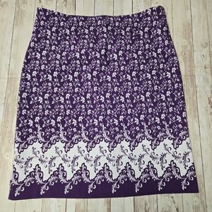 Margaret M Large Purple & White Pencil Skirt Back Slit Rayon Blend EUC